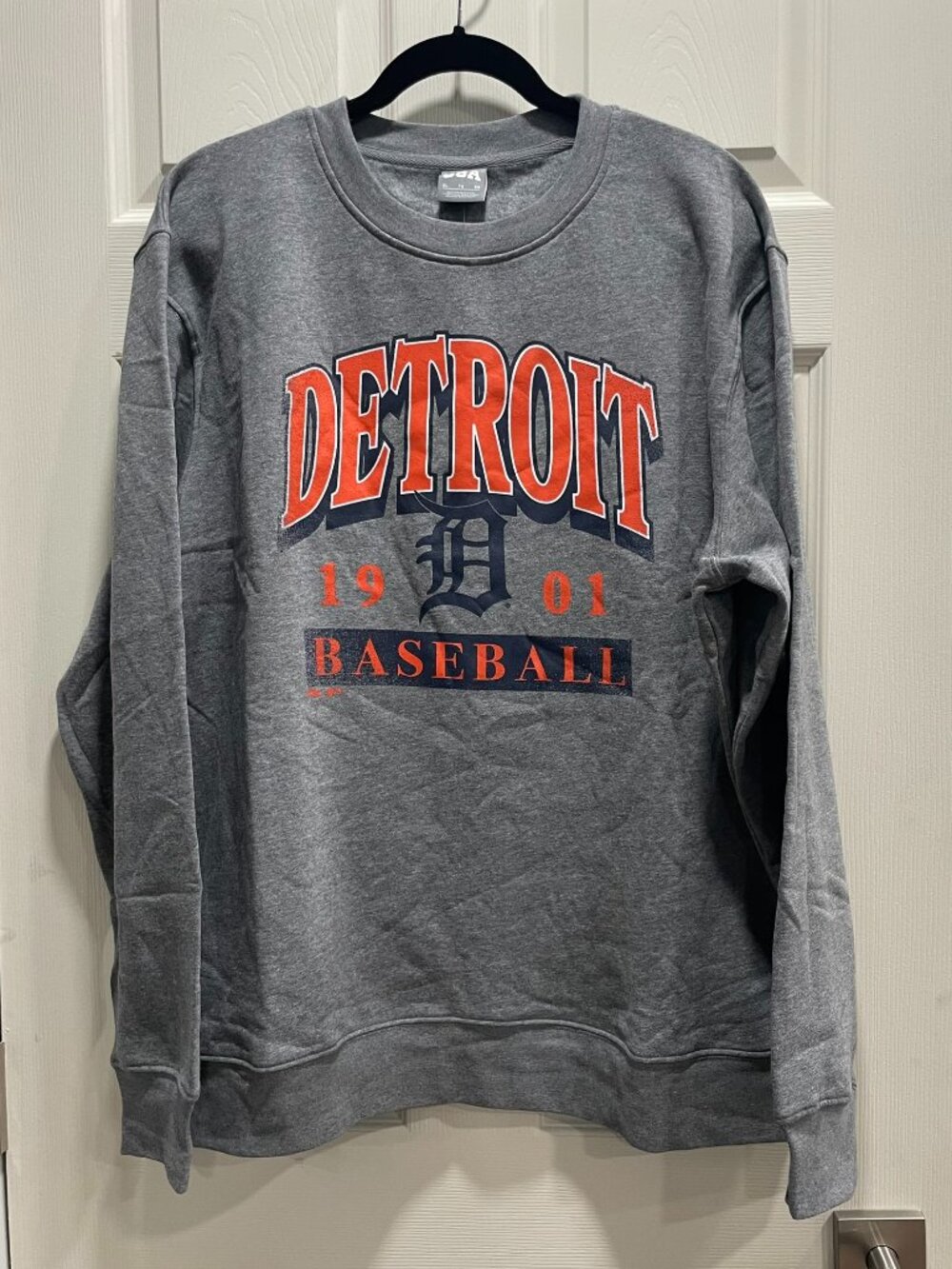 NWT Men's Detroit Tigers MLB Crew Neck Sweatshirt CSA XL